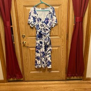 Floral Wrap Dress MIDI length dress.